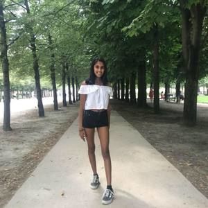 Meet your Posher, Sonia